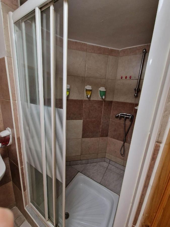7Dab Josika 4 Contactless Self Check-In Aparthotel Budapest Eksteriør bilde